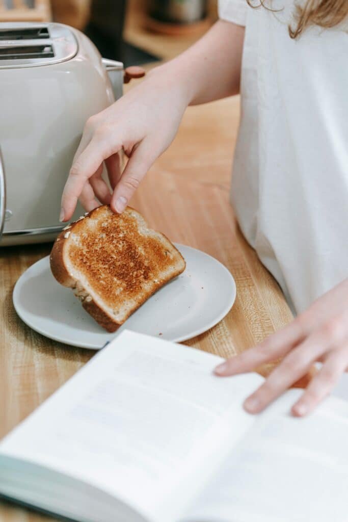 Desayuno-Nutritivo-con-Tostadora-Energía-y-Salud-Matutina